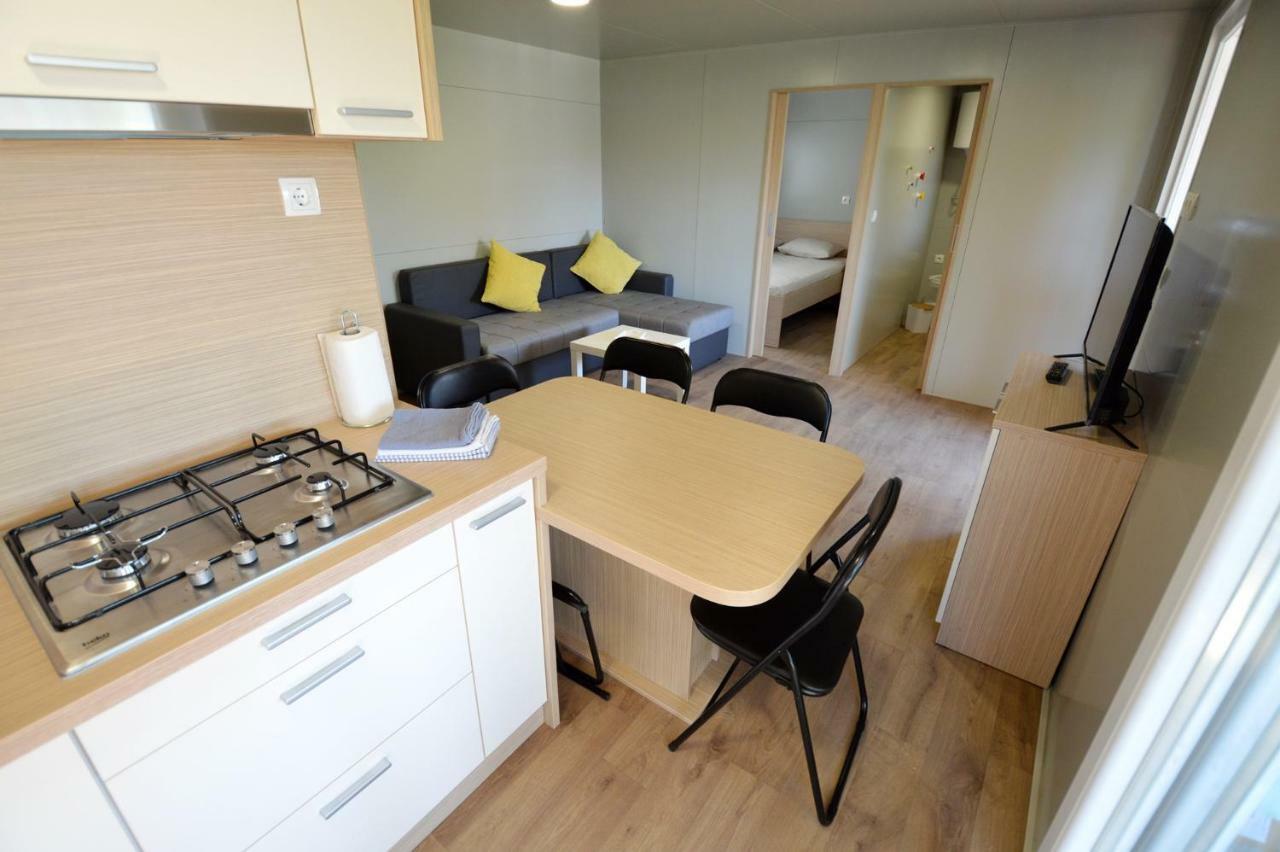 Mobile Home Cvita Betina  Dış mekan fotoğraf