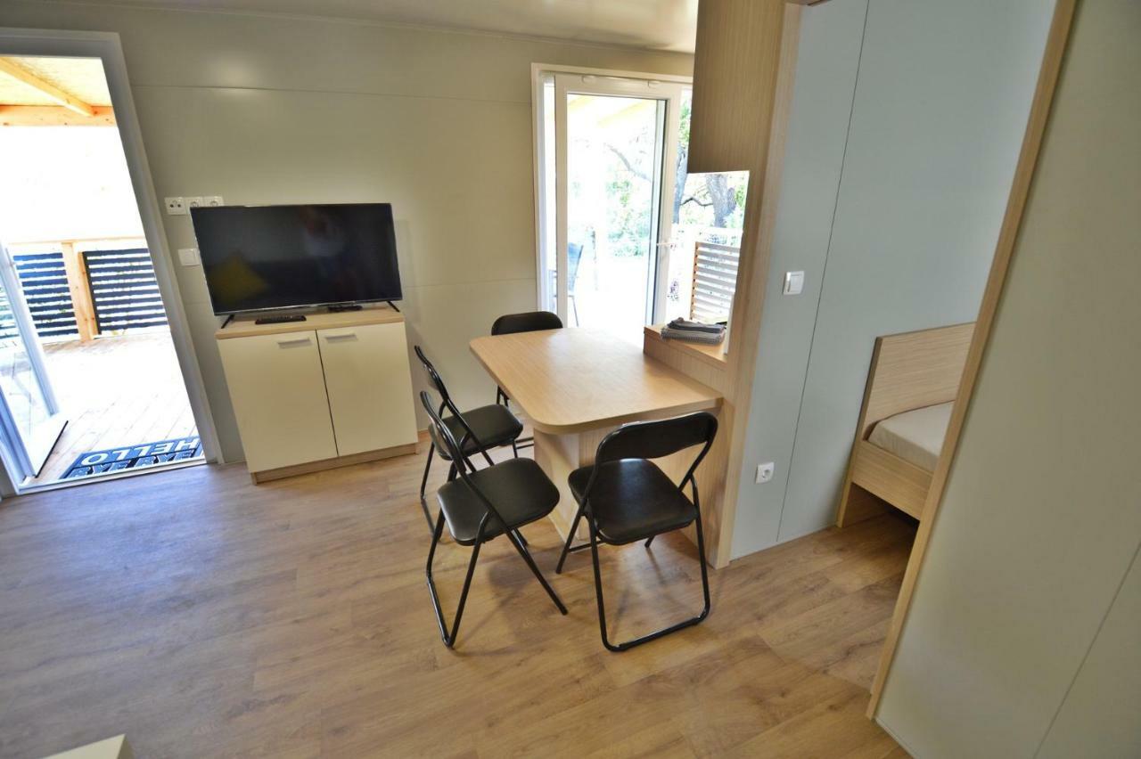 Mobile Home Cvita Betina  Dış mekan fotoğraf